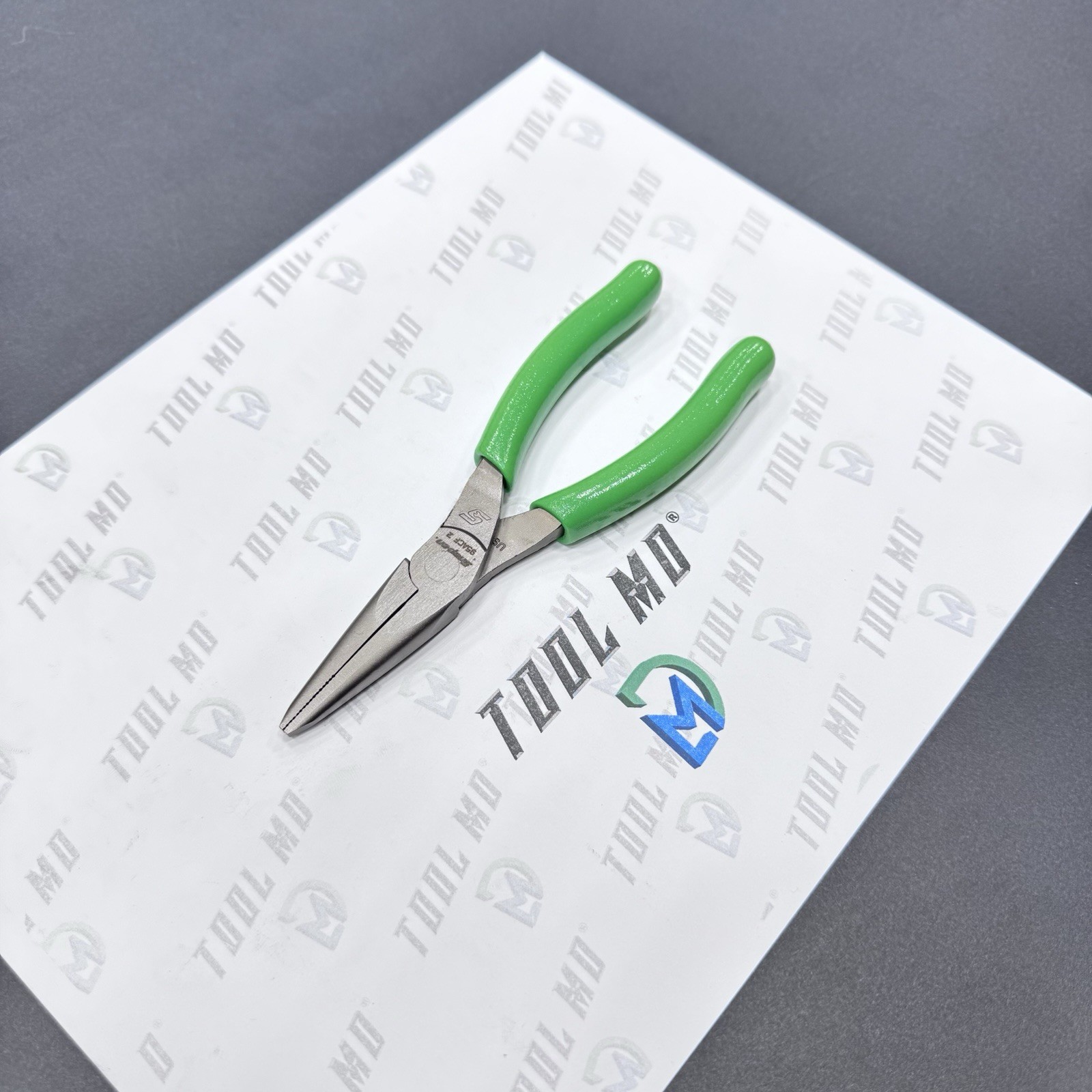 Snap-on Tools USA NEW GREEN 6″ Soft Grip Talon Grip Needle Nose Pliers 95ACFG