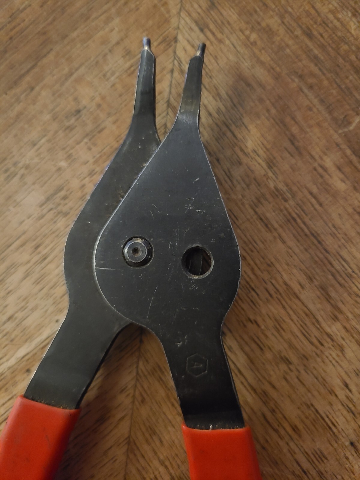 MAC TOOLS TP34, SNAP RING PLIERS, 7.75″ LONG *REVERSIBLE*