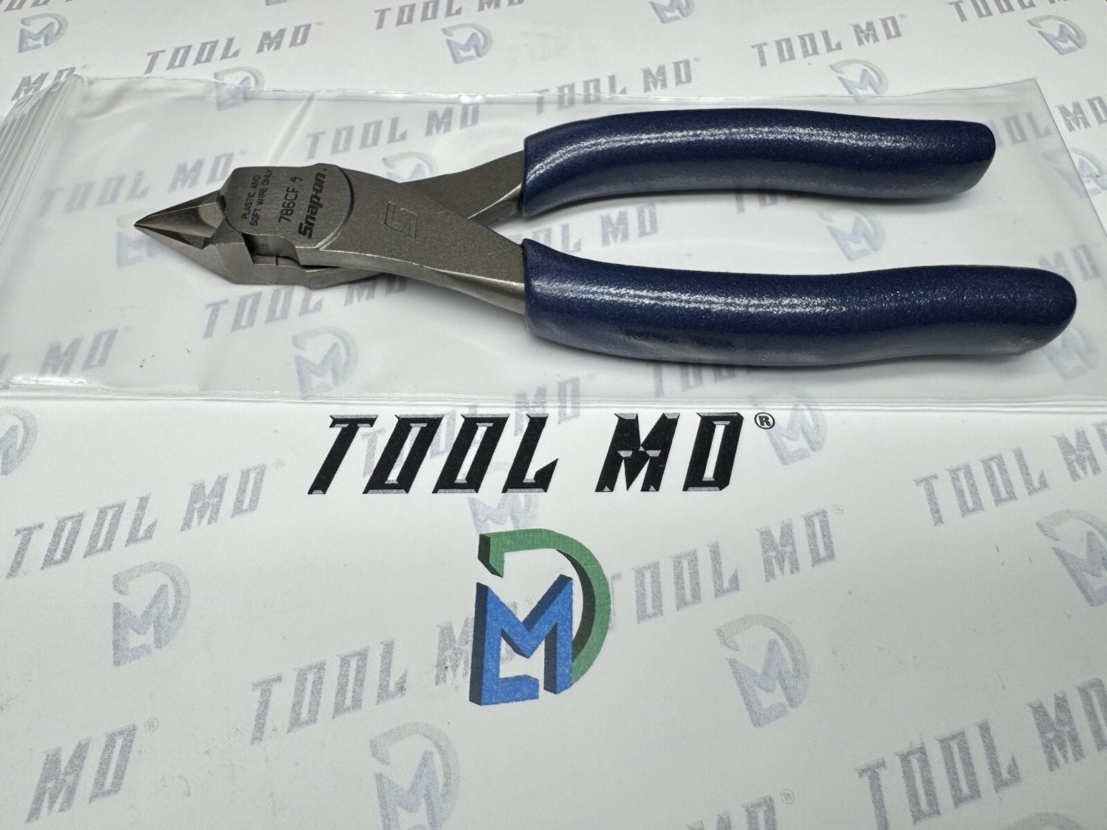 Snap-on Tools USA NEW POWER BLUE Soft Grip 6″ Diagonal FLUSH CUT Pliers 786CF
