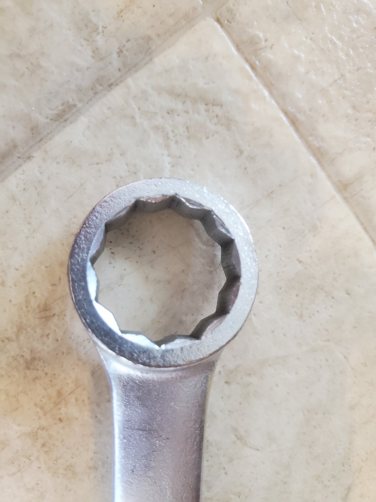 Craftsman 44708 1-1/4″ Combination Wrench. 12 Pt. Forged in USA