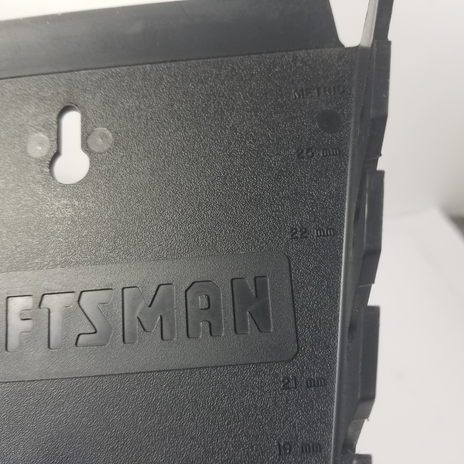 CRAFTSMAN Wall Mount Snap In Wrench Set Holder Only Black