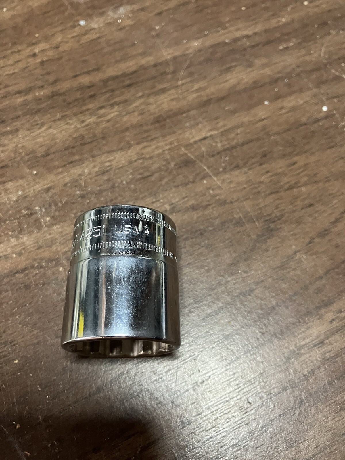 Snap-on Tools SWM251 1/2″ Drive 25mm Metric 12 Point Shallow Socket USA