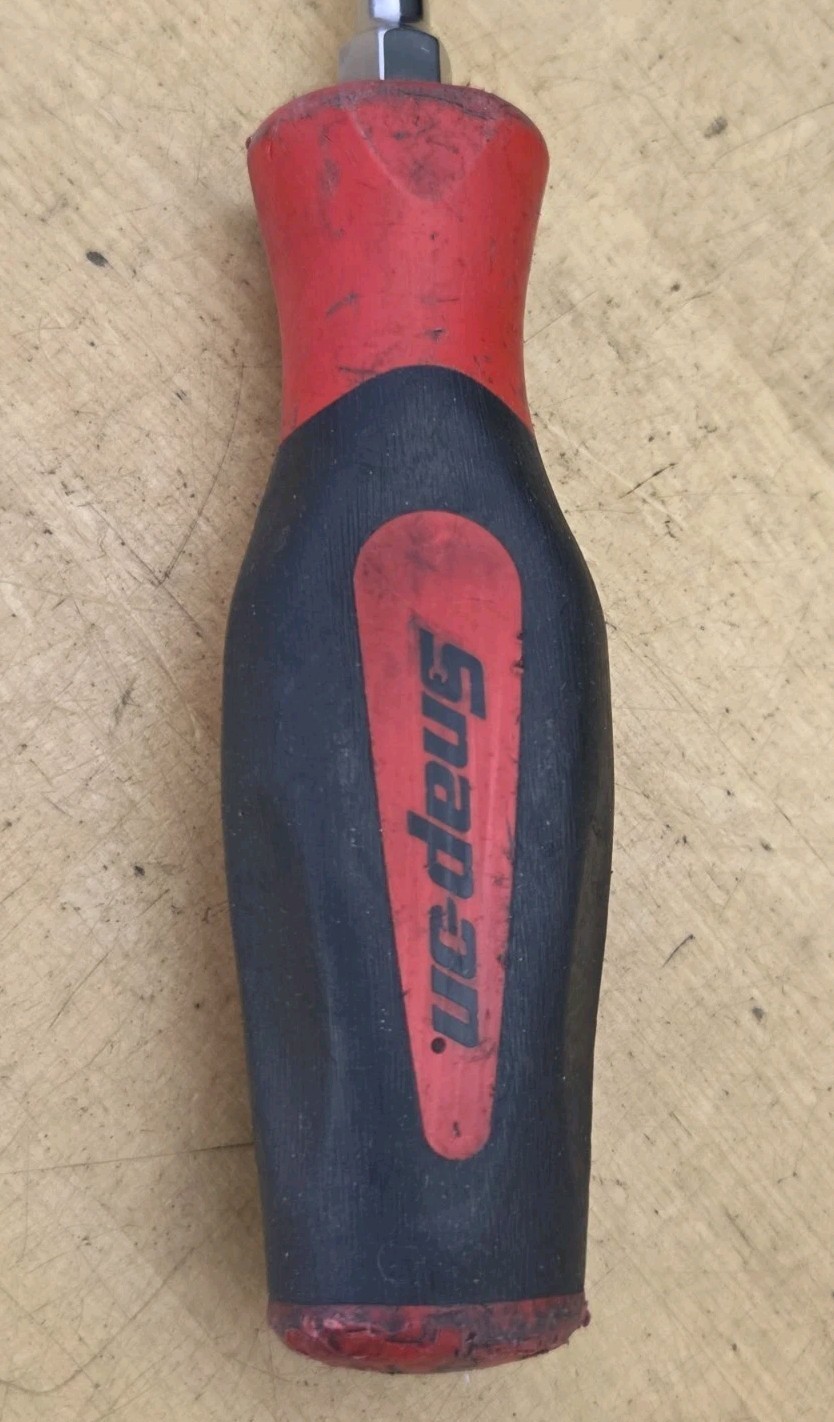 Snap On SGD6B- 5/16″ Flat Tip X 6″ Long Blade Soft Grip Screwdriver – New Blade