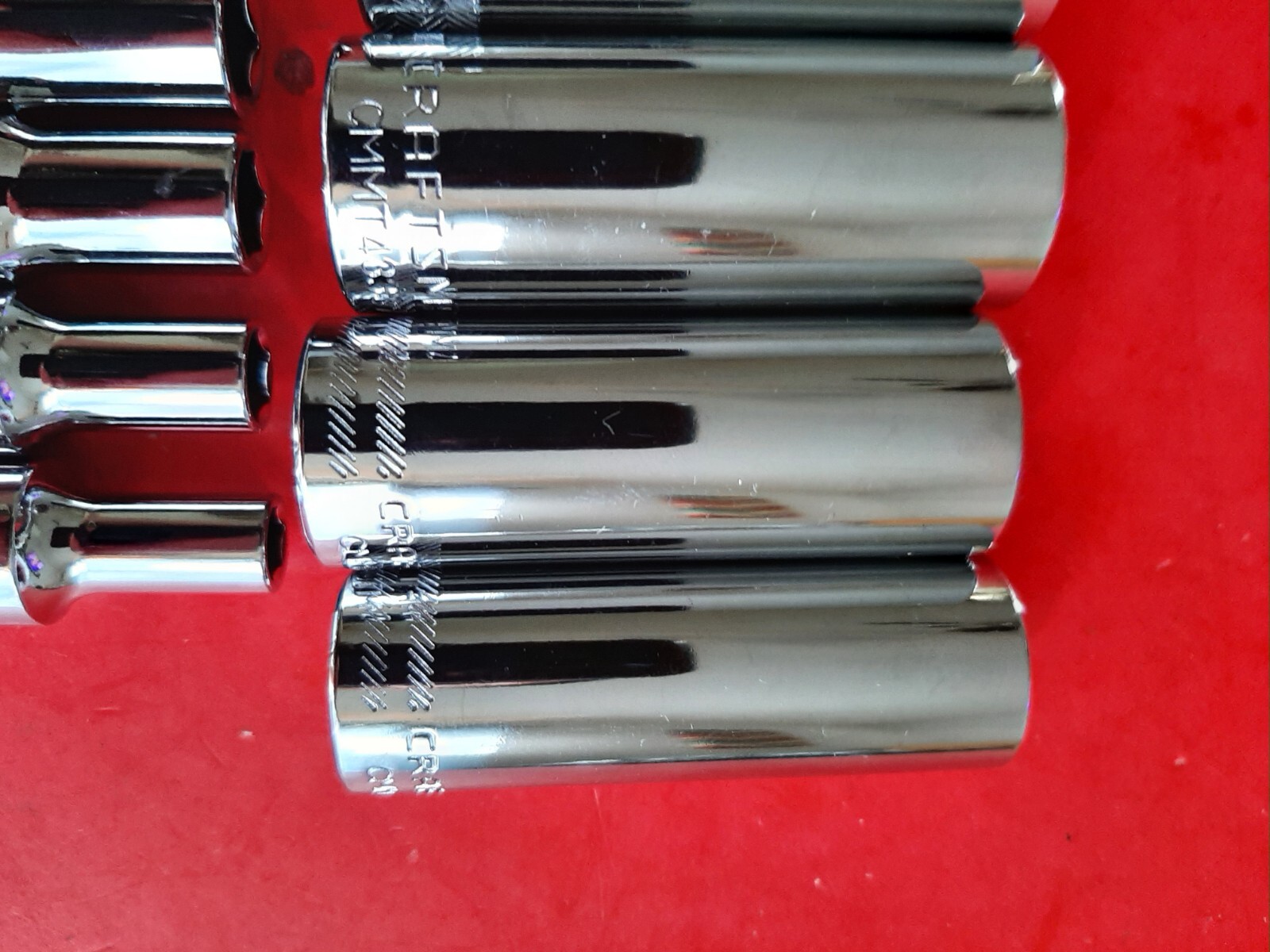 NEW Craftsman Tools 11 Piece 3/8″ Drive SAE 6 Point Deep Socket Set 1/4″ to 7/8″