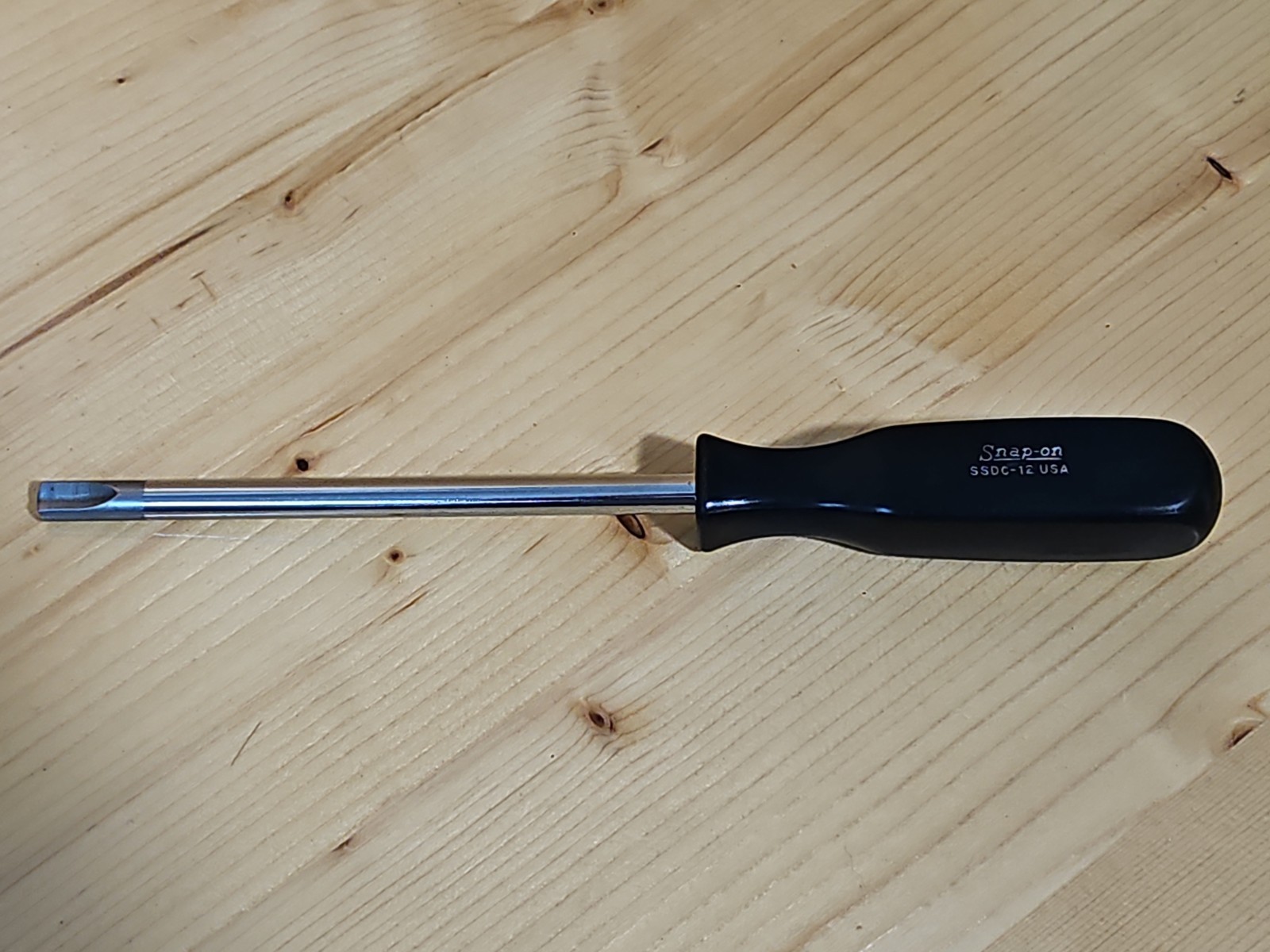 Snap-on Tools SSDC-12 3/8″ Clutch Tip Black Hard Handle Driver Screwdriver USA