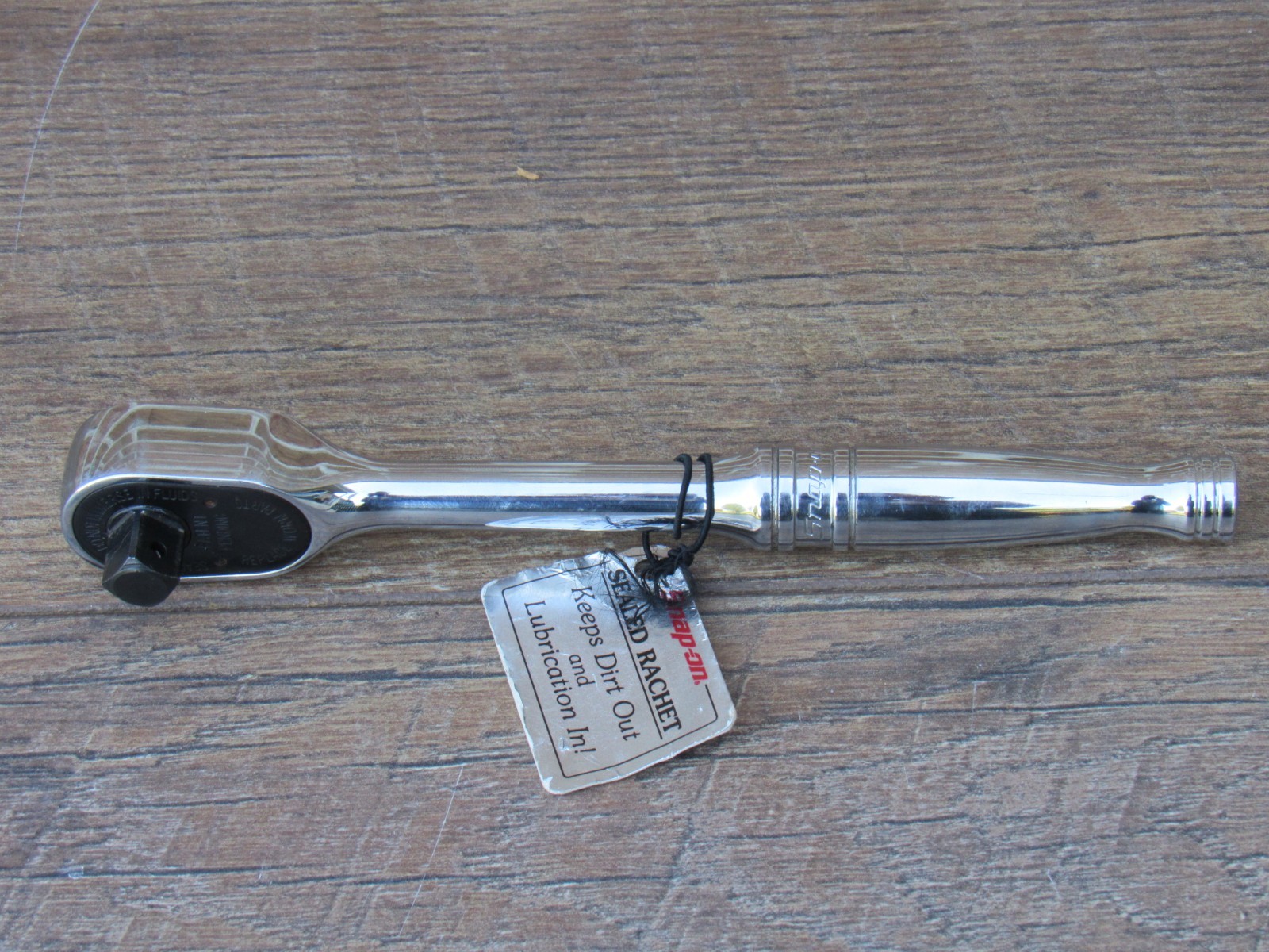 NOS SNAP ON 3/8″ DRIVE F830 STANDARD CHROME HANDLE RATCHET NEW LOGO 7.5″ F 830