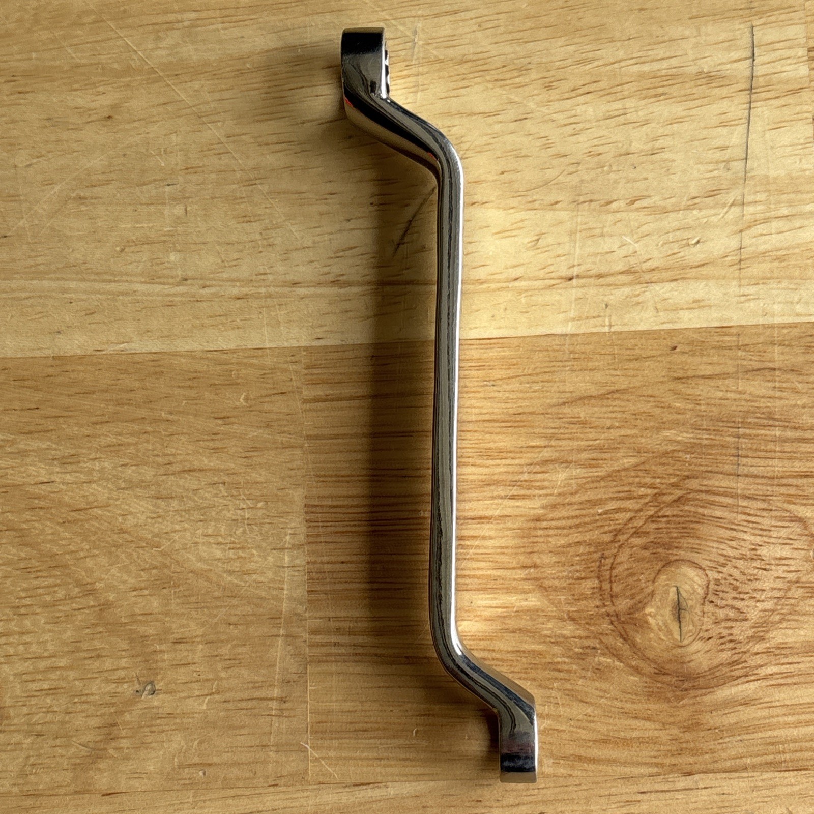 Snap On 5/16″ x 3/8″ Short Box End Wrench Deep 60 Degree Offset XSO1012 READ!