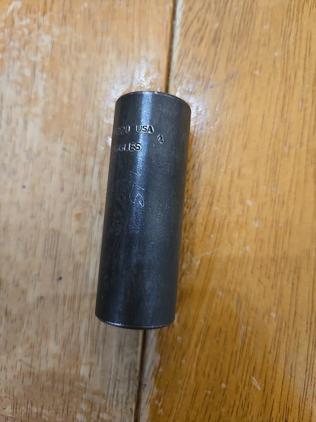 Snap On 3/8″ Drive 11/16″ 6PT SAE Deep Impact Socket SIMF220