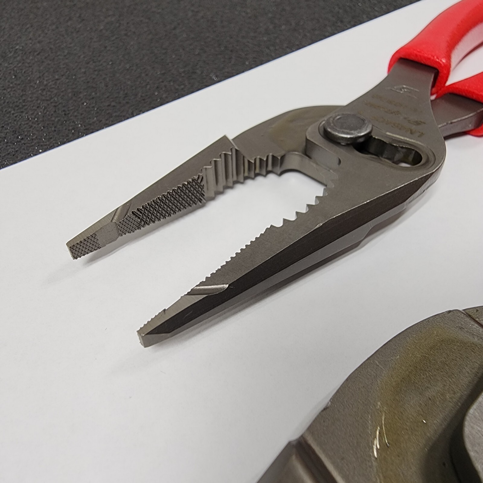 Snap-on Tools USA NEW 2pc RED 7″ & 9″ Soft Grip Long Nose Slip Joint Pliers Set