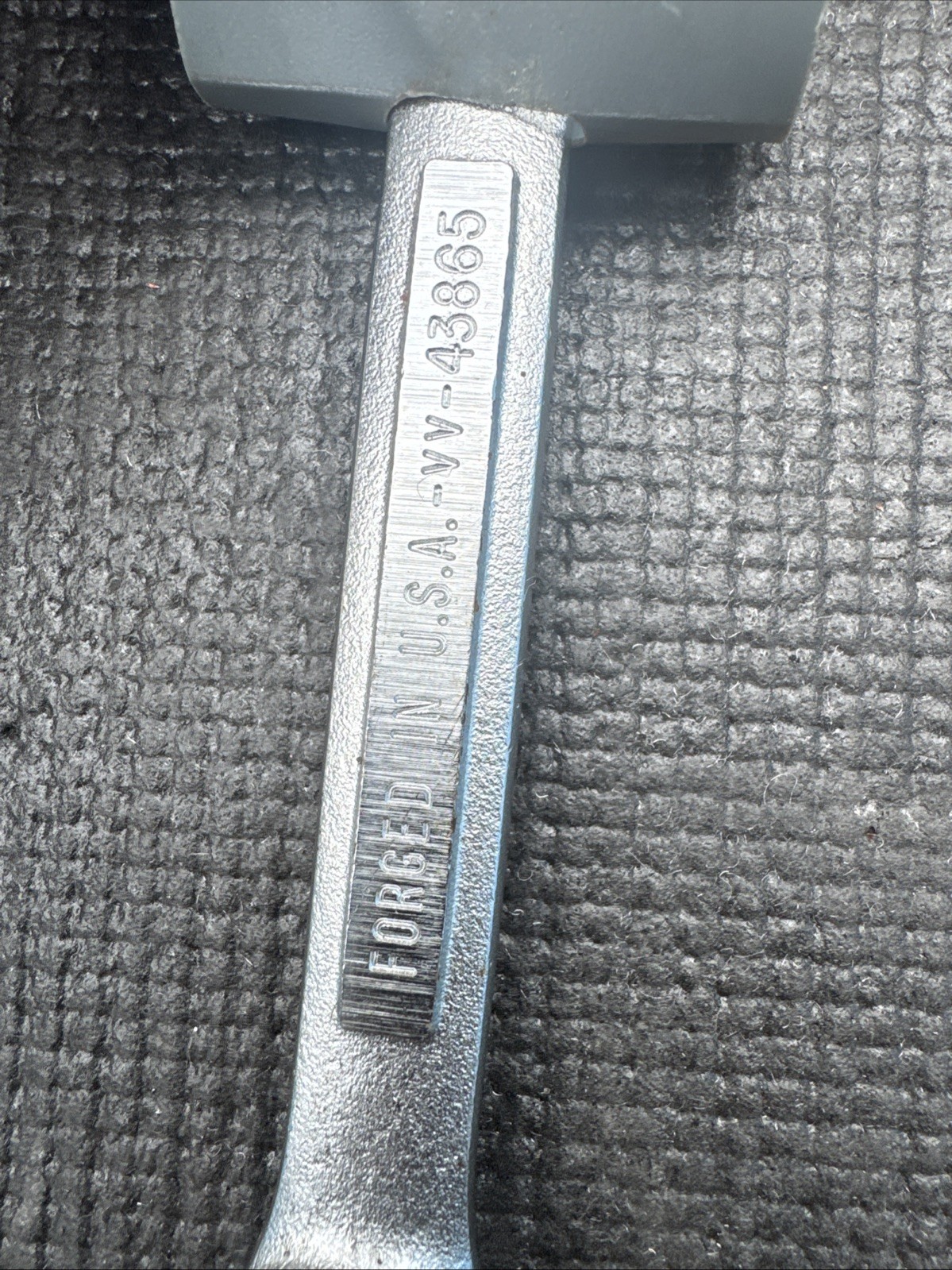 Sears Craftsman USA 43865 5/8 X 3/4 In SAE Stubby 12 Point Box Wrench Nos