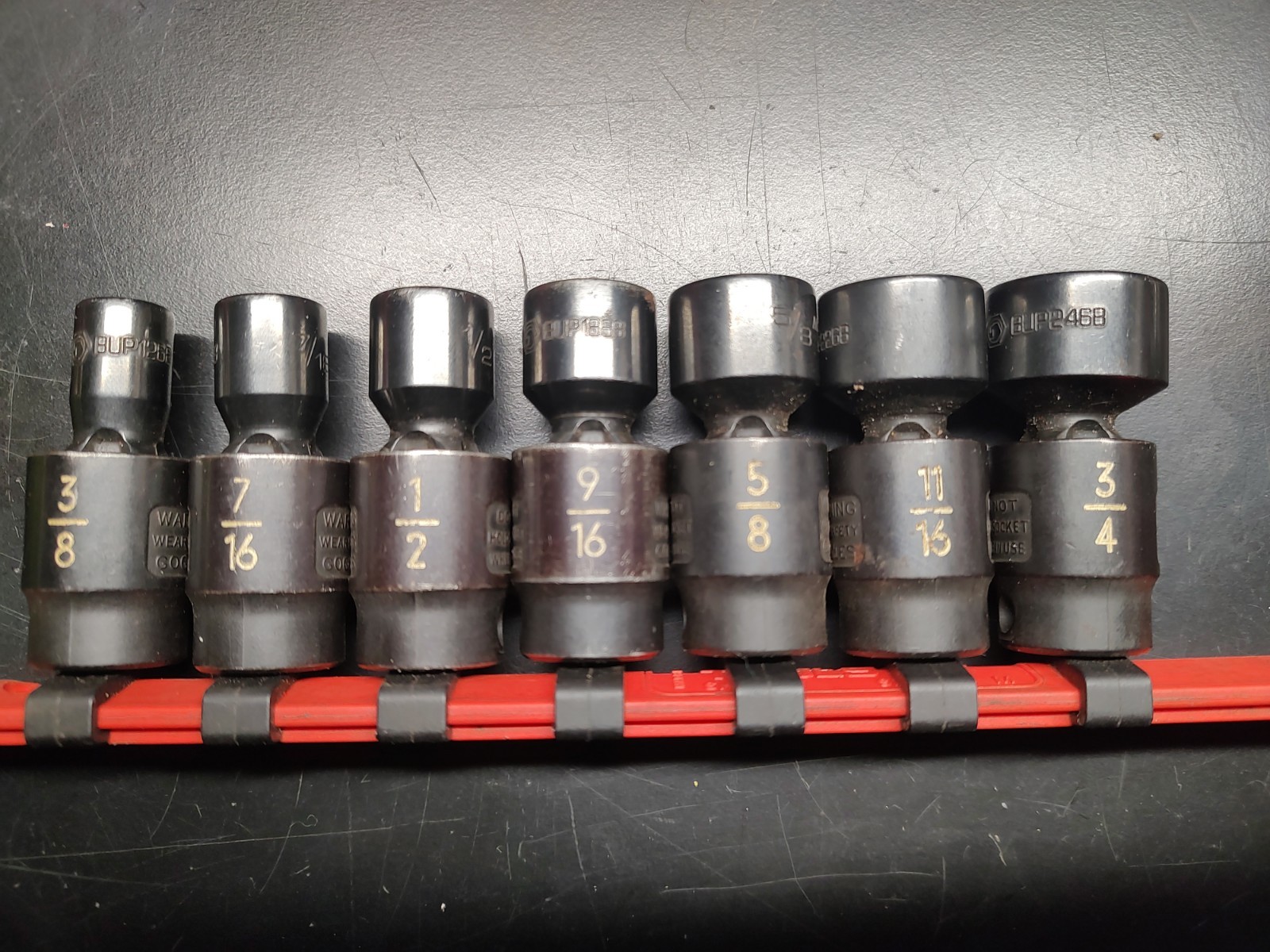 MATCO TOOLS SBUP76T 3/8″ DR 7 PC 6 PT SAE IMPACT UNIVERSAL SWIVEL SOCKET SET