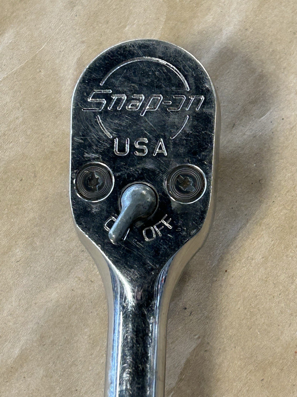 Snap-On SHL80A 1/2″ Drive Soft Grip Long Handle Ratchet (Red)