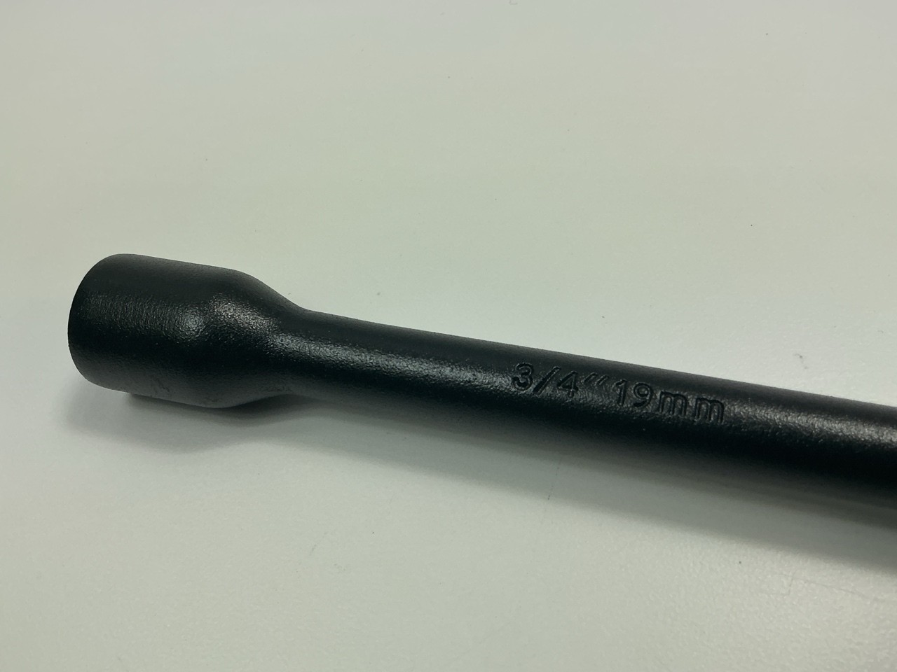 AutoCraft AC95 20″ Truck Lug Nut Wrench, SAE & Metric, 17mm, 19mm, 21mm, 23mm
