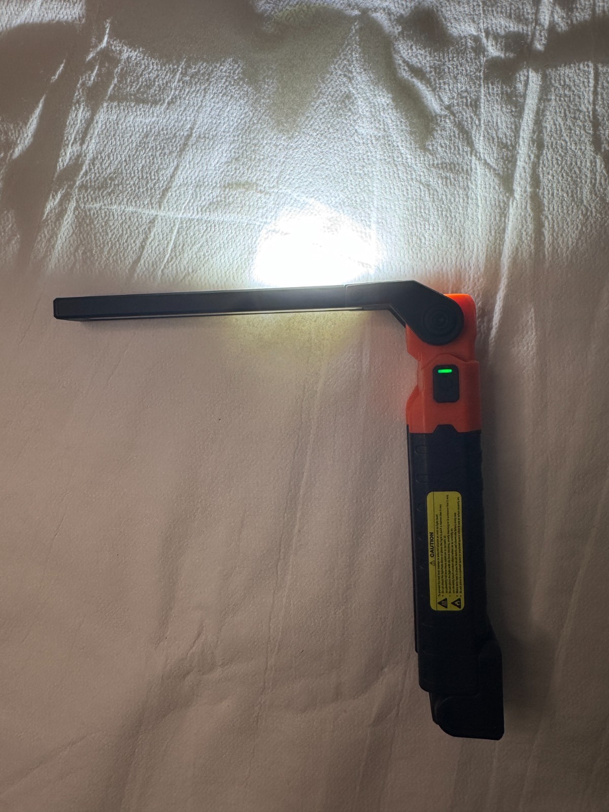 Matco Tools Cordless Folding Work Light MWLAM – Orange