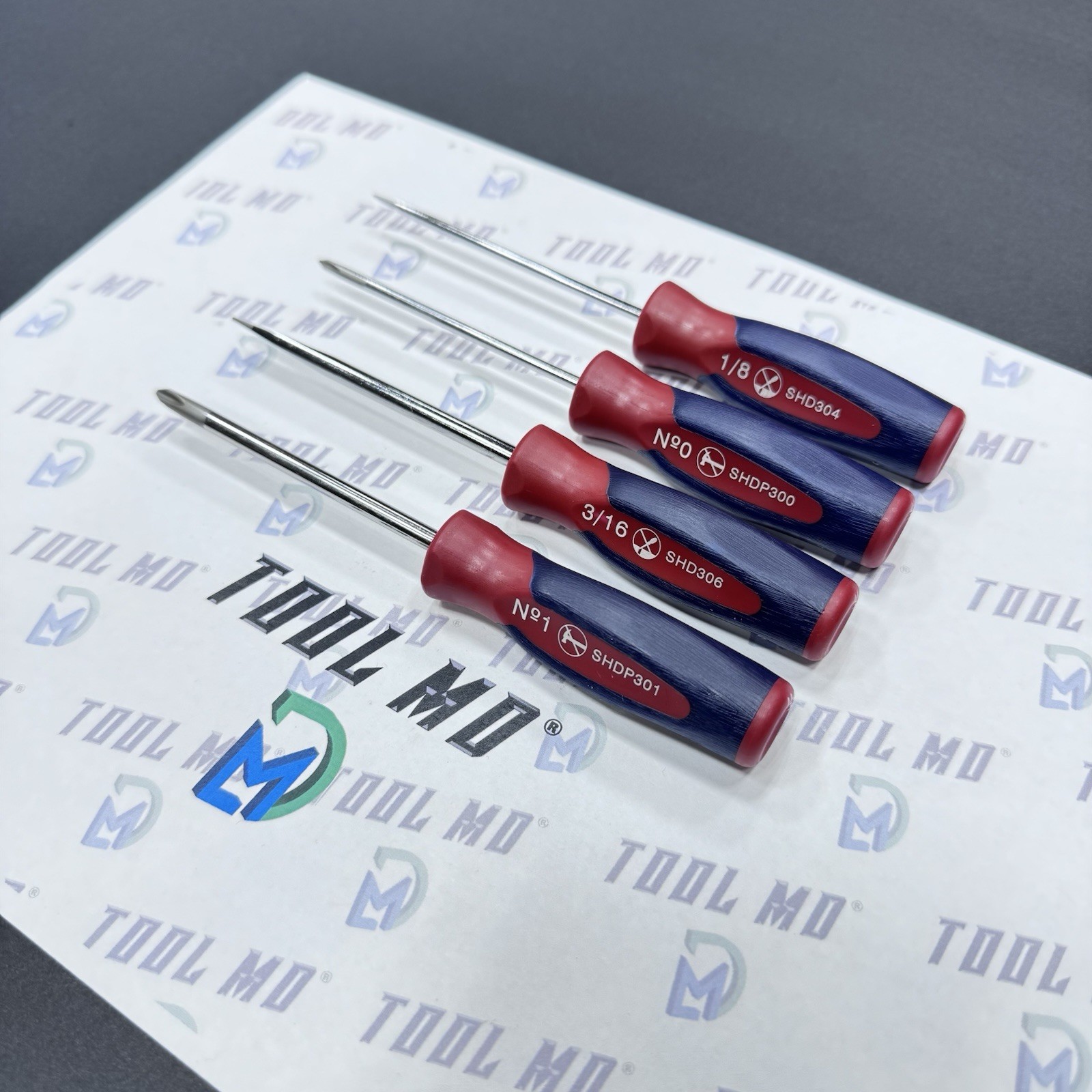 Snap-on Tools USA RARE 4pc RED WHITE & BLUE MINI Screwdriver Set SHDX40BRWB