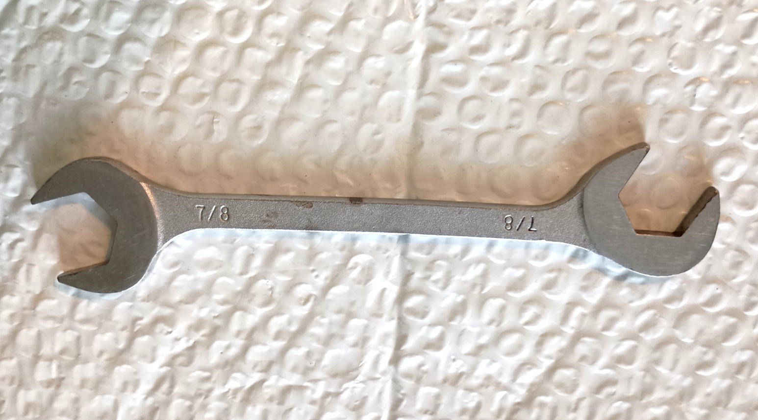 CORNWELL TOOLS USA AW2828, 7/8 ANGLE WRENCH, 8″ LONG.