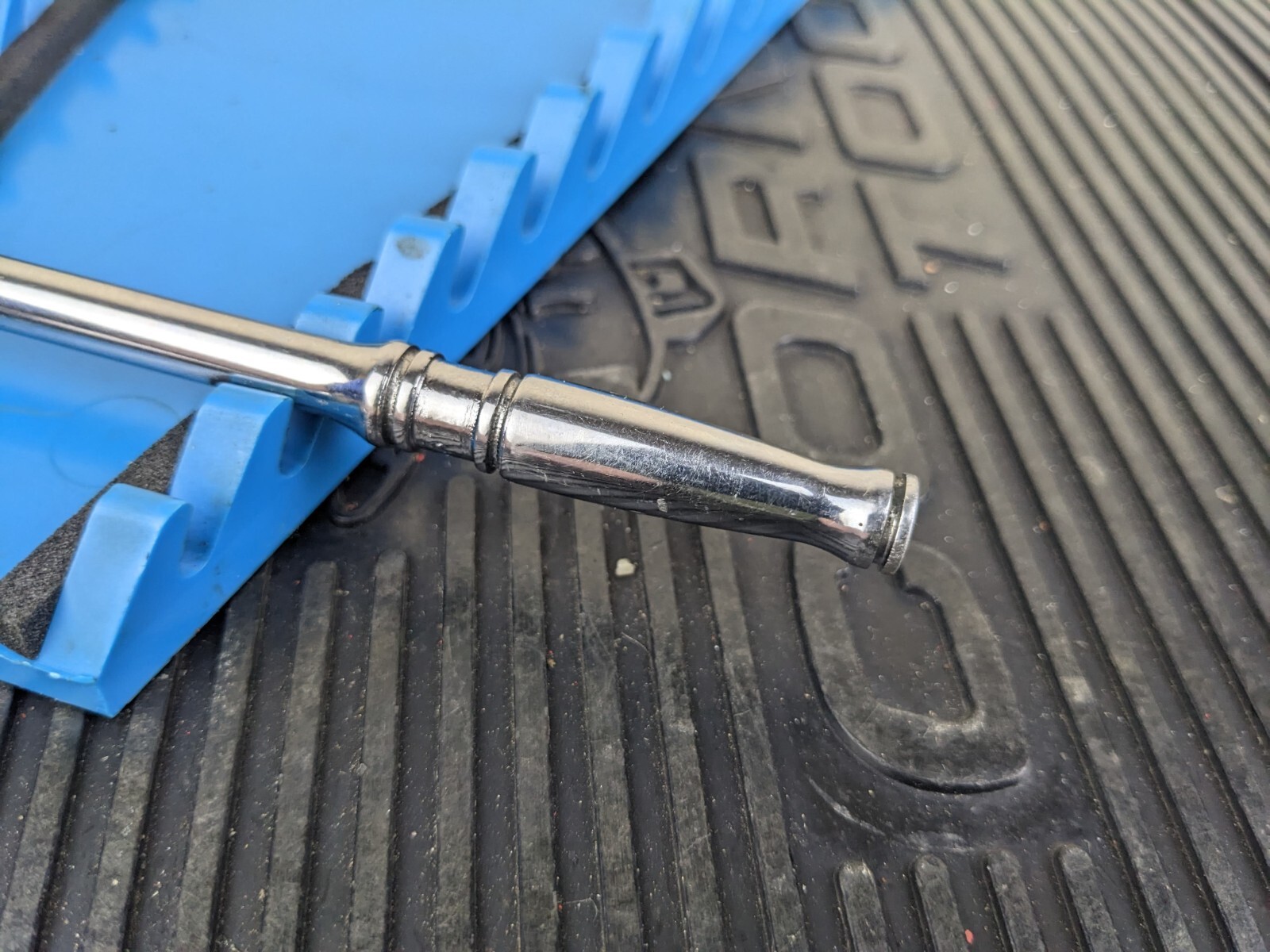 #bf937 SNAP ON TL72 1/4″ Drive Long Handled Ratchet