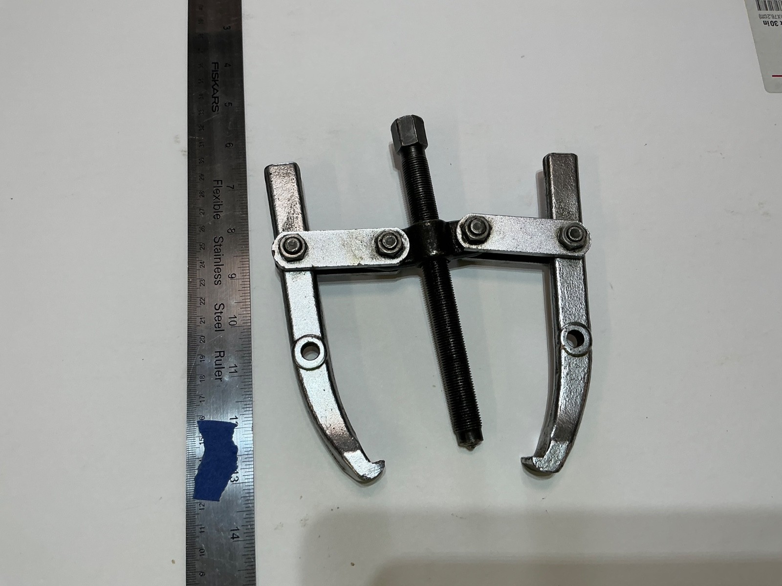 Vintage BlackHawk 2 jaw gear puller ET-1008 made in USA grt shape