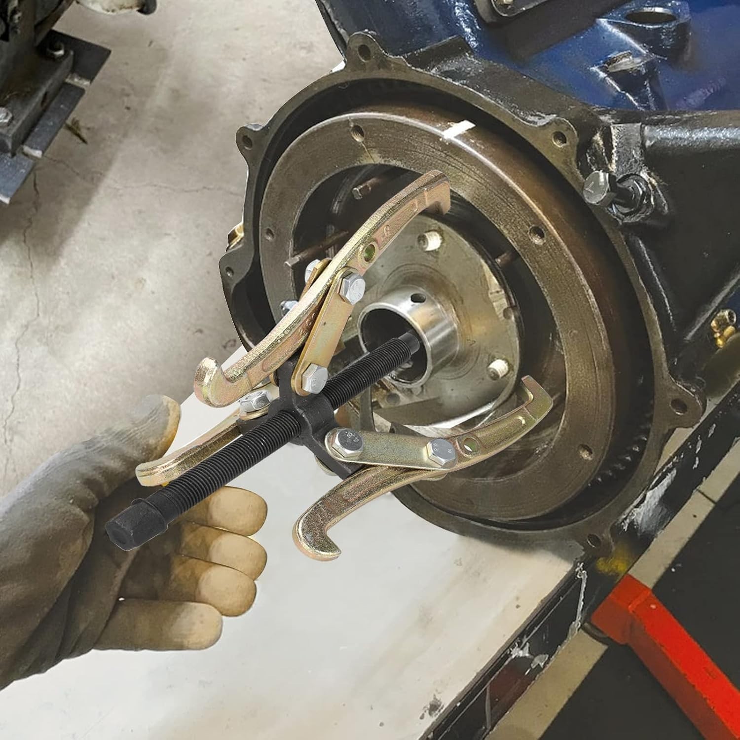 Professional Grade 8″ 3-Jaw Gear Puller – Built to Last with Precision Design