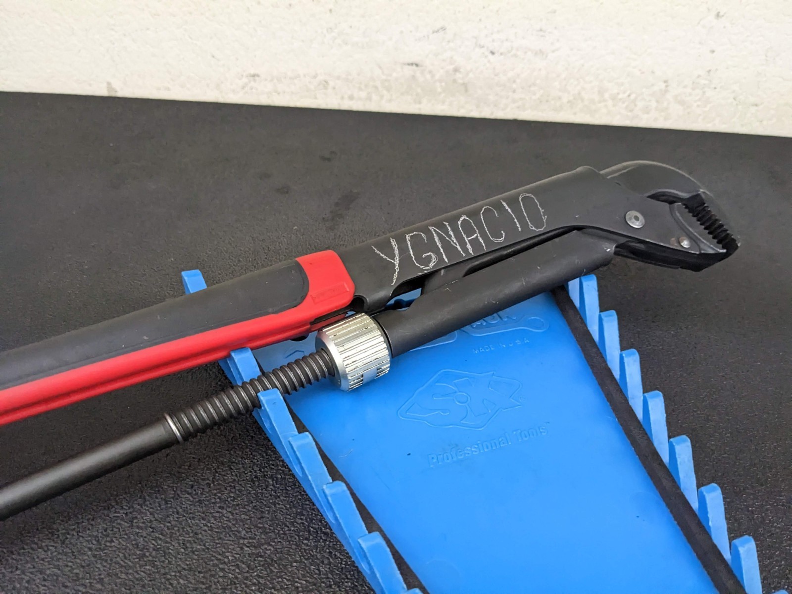 #bo853 Snap-on Tools Red 17″ Soft Grip Quick Adjust Pliers Wrench PWZ2QA