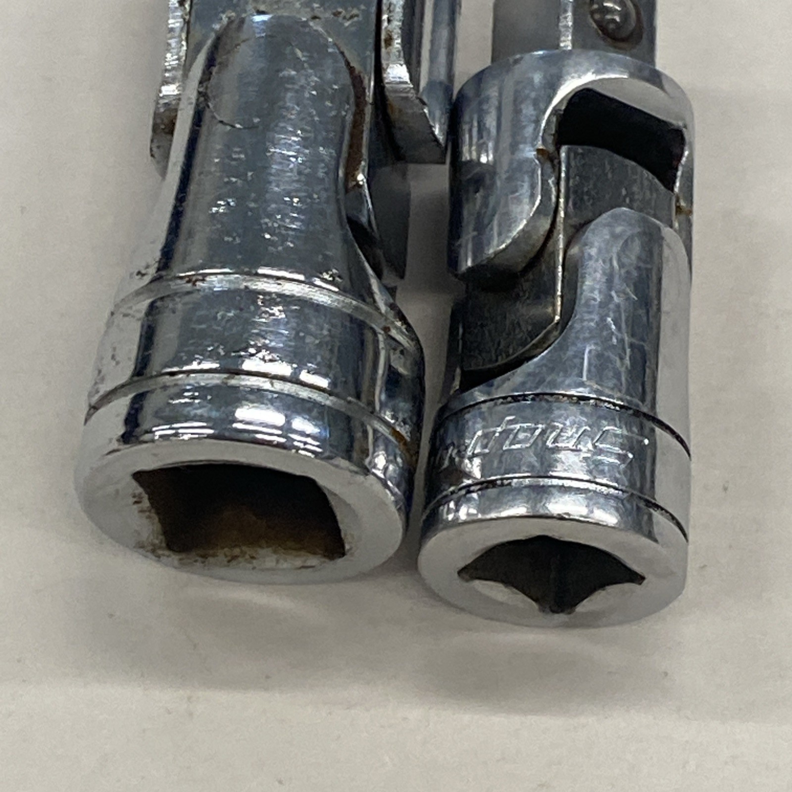 2 Snap-on Universal Flex Socket Adapters (S-8) 1/2″ Drive & (FU8A) 3/8 Dr. M0816