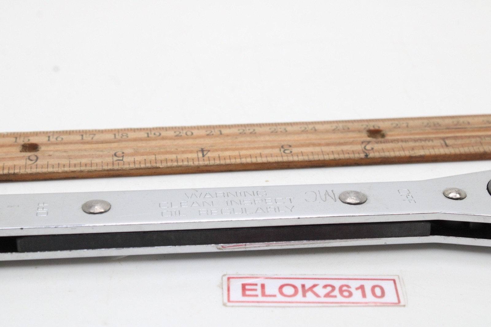 Snap-on R2022A 5/8″ x 11/16″ 12 Point SAE Ratcheting Box End Wrench 7.75″ USA