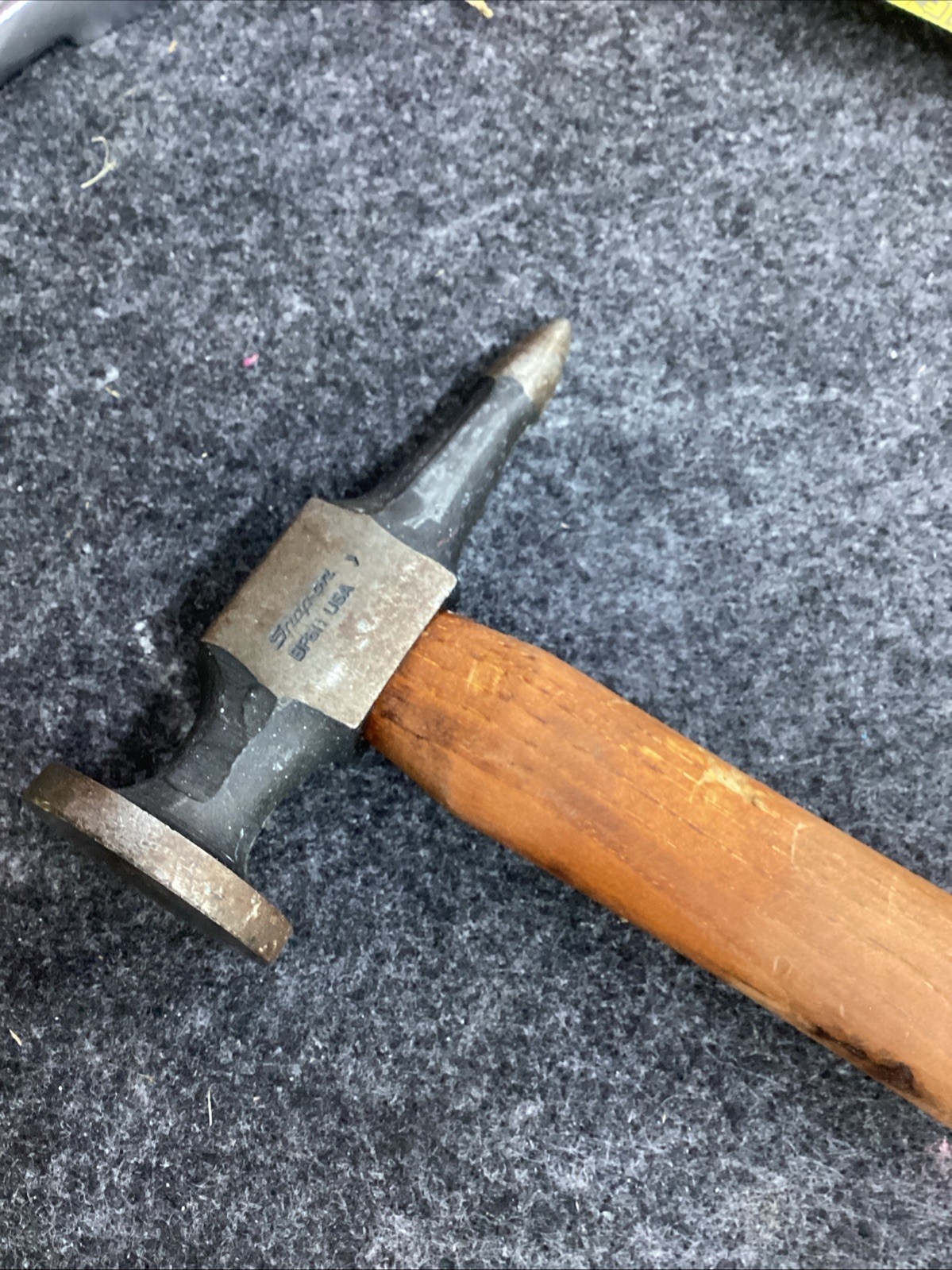 Vintage Snap On Tools BF6118 Auto Body Wood Handle Short Pick Hammer