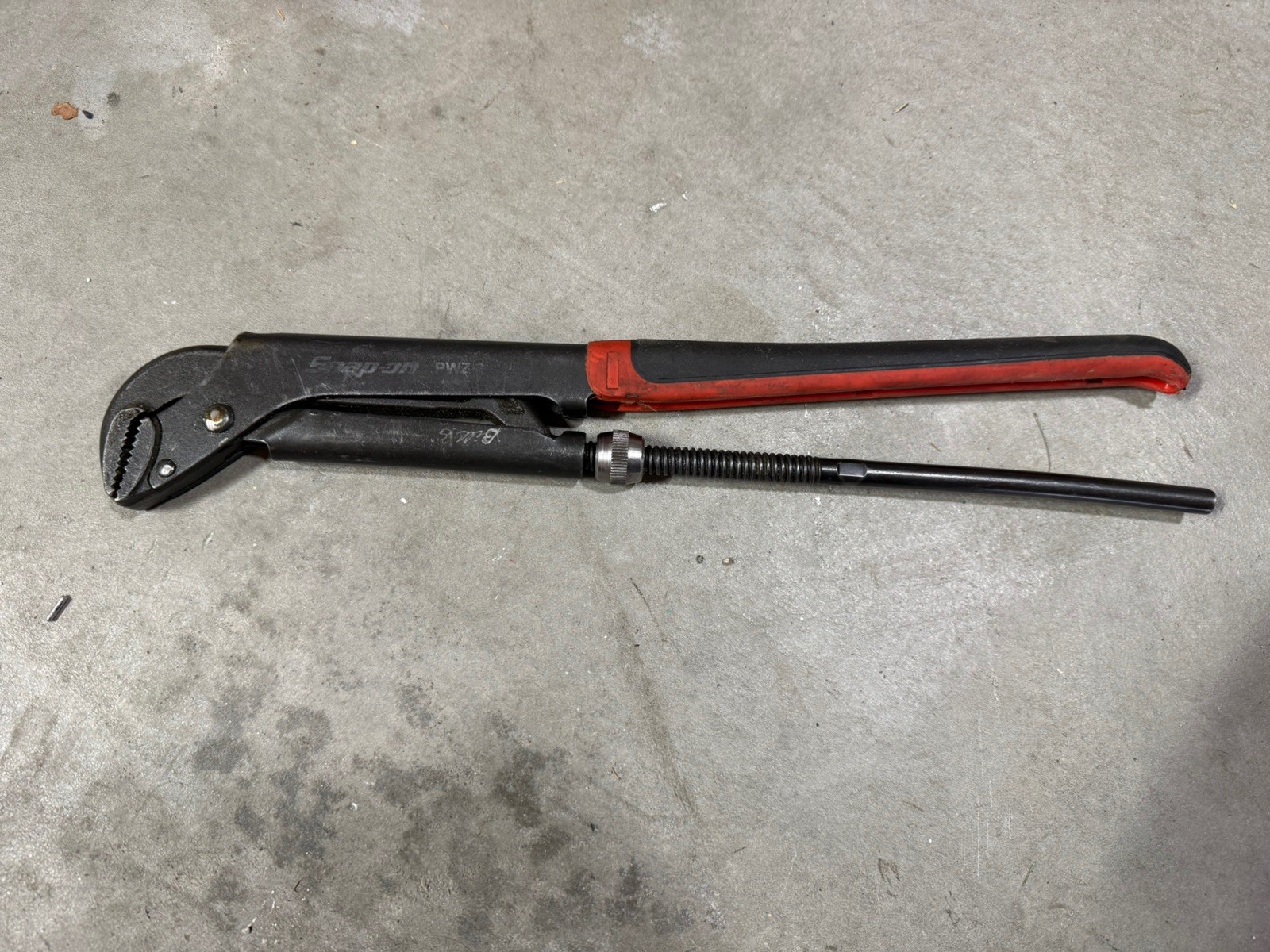 Snap On Tools PWZ2A 17″ Red Black Soft Grip Handle Pliers Wrench, See photos