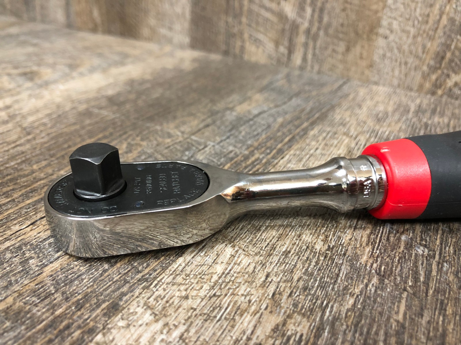 Snap On FH100 3/8″ Dr 100 Tooth Standard Fixed Ratchet Red Soft Grip FAST Ship!