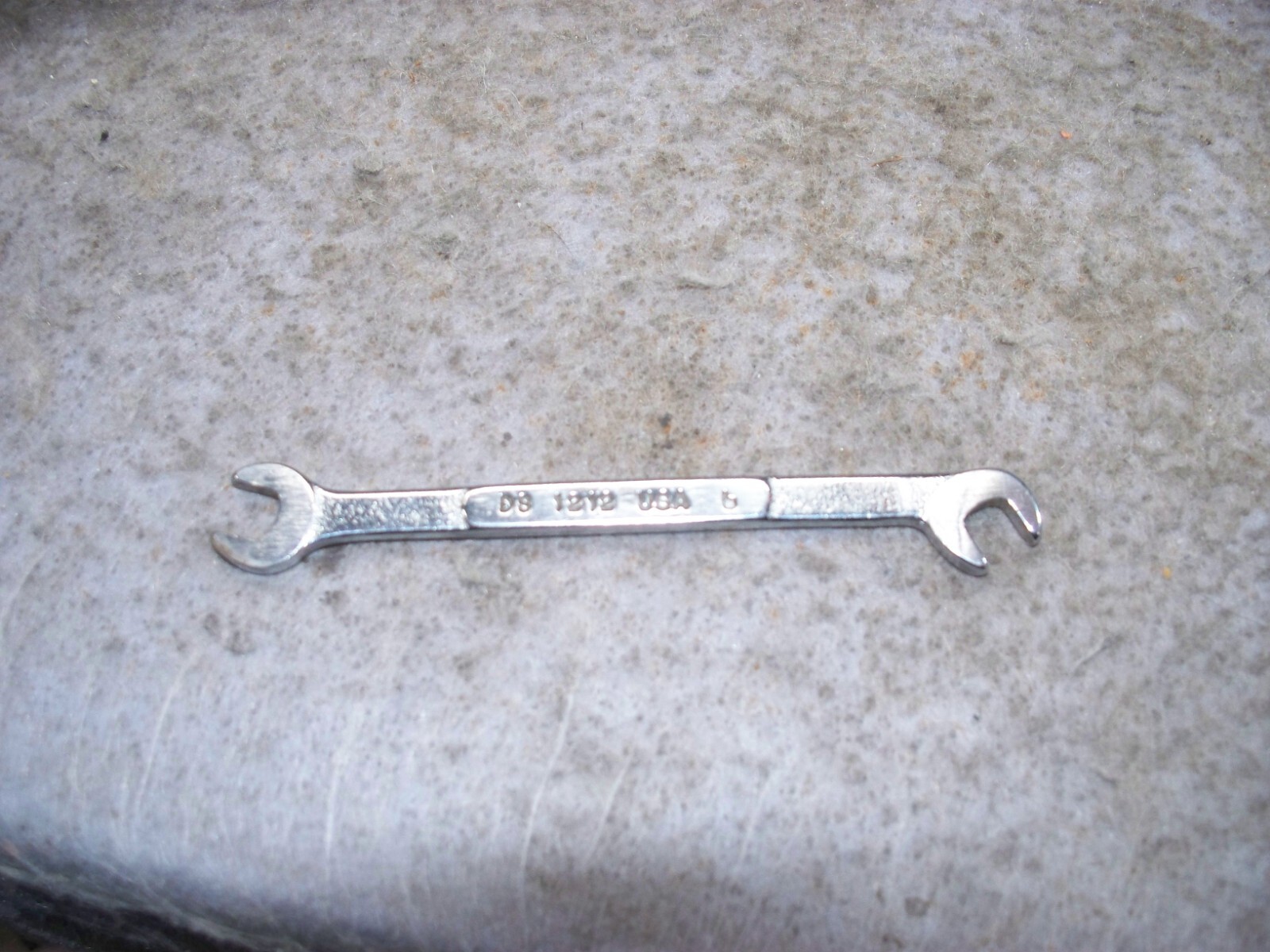 Snap On Tools 3/16–3/16″ SAE 15°/60° Offset Open-End Ignition Wrench DS 1212