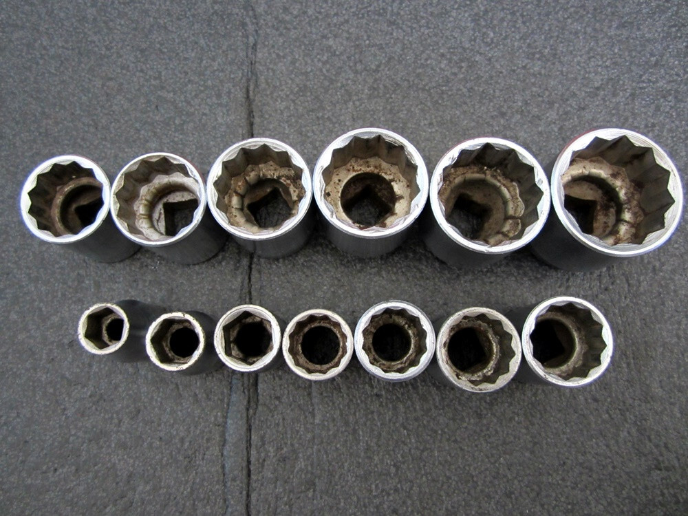 Vintage Dayton 1/2″ Drive 16pc SAE Socket Set Ratchet Breaker Bar Made in USA