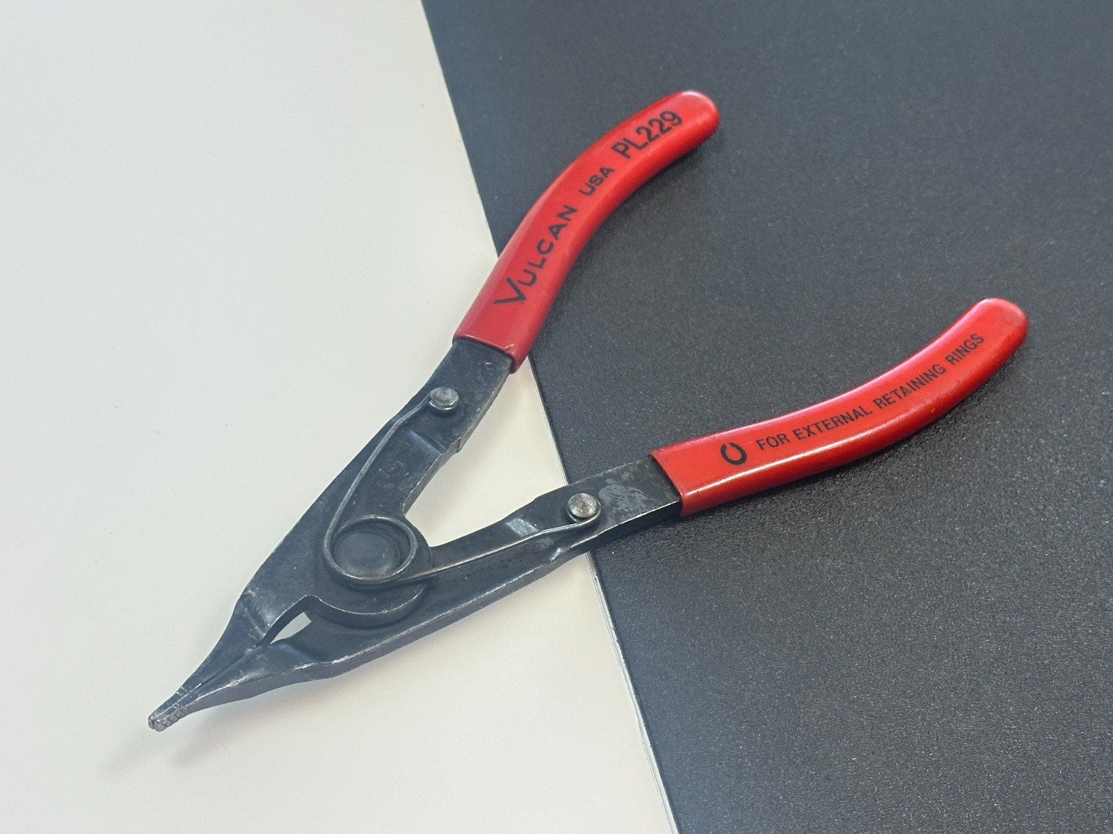 🇺🇸 VULCAN Tools USA (Rare) PL229 External Snap Ring Retaining Clip Pliers, RED