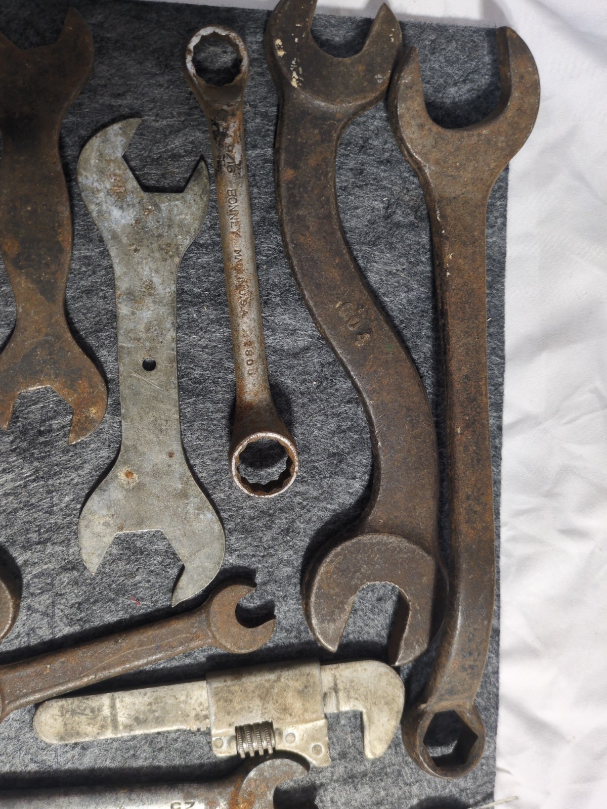 12 Wrenches, Various Sizes ( Indicated On Pictures). 4lb 9 Oz Weight.