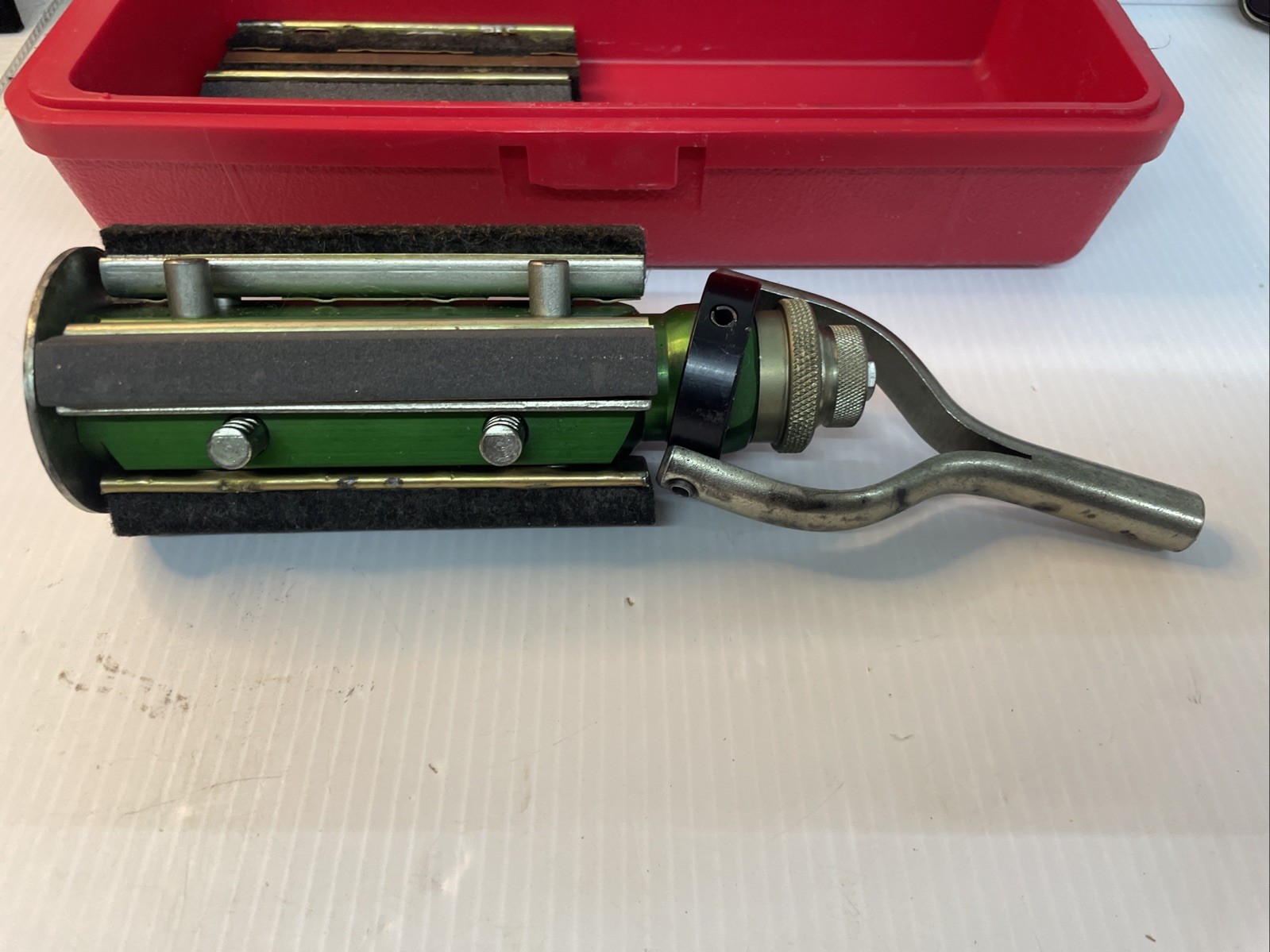 Universal Cylinder Hone – RSI-217 – Pre Owned W/case