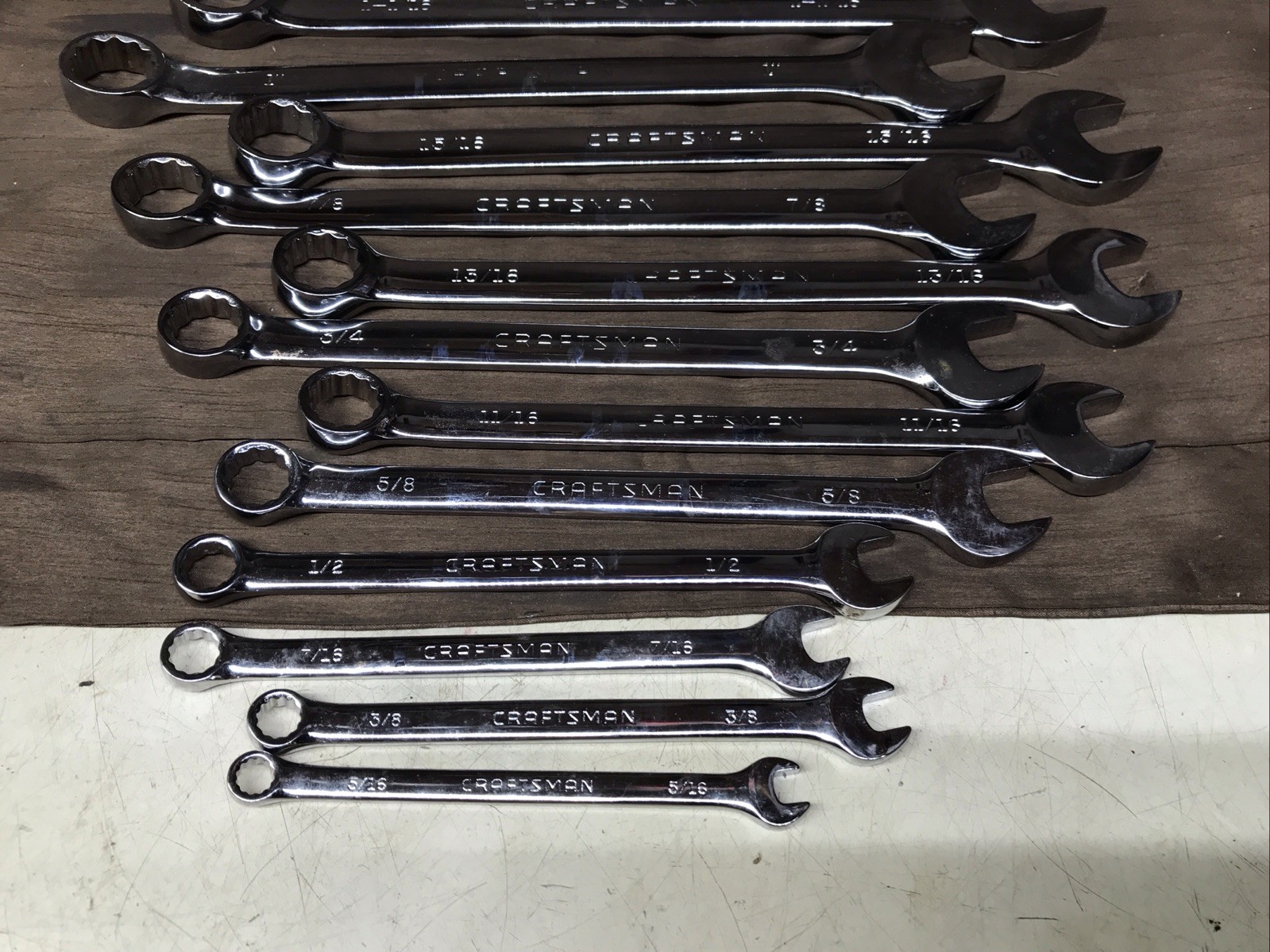 Craftsman 13Pcs. SAE Wrench Set, Size 5/16’ – 1-1/8” Missing 9/16”