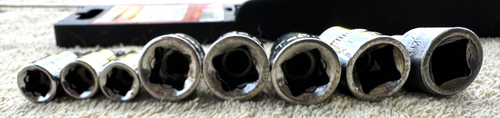CRAFTSMAN TAMPER PROOF TROX BIT SET AS PICTURED AND DESCRIBED NO. 9-42614-INCOMP