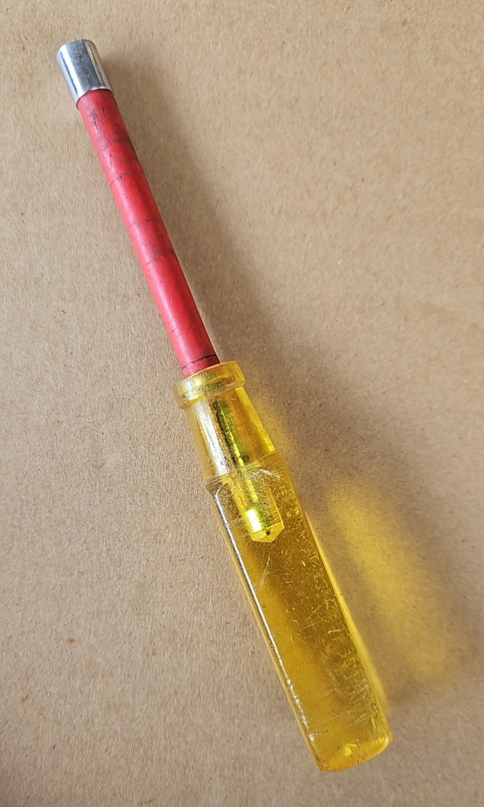 SNAP ON 1/4″ ND108 SAE NUT DRIVER CLEAR YELLOW HANDLE