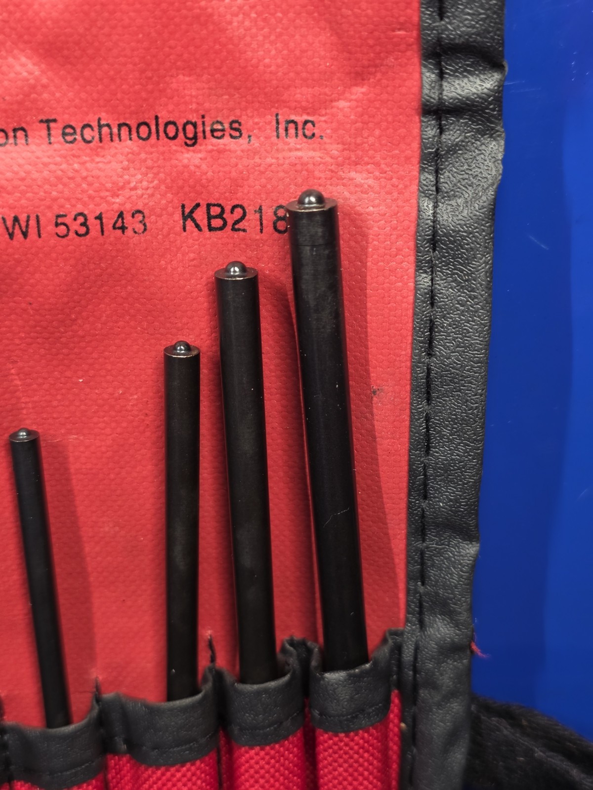 Snap-on Tools PPR708BK NEAR MINT 8-pc Roll Pin Punch Set With Pouch