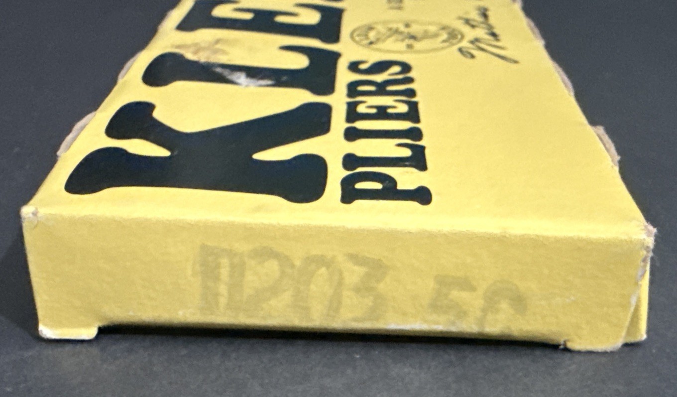 NOS VINTAGE KLEIN TOOLS NEEDLE NOSE PLIERS D203-5C 5-1/2” ORIGINAL BOX NOS