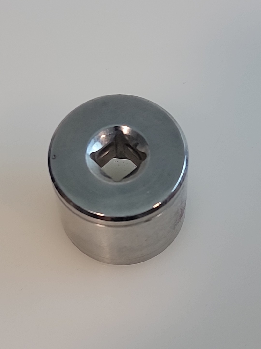 Blue Point Tools BLPS381 1″ SAE Shallow Socket 3/8″ Drive 6 Point Chrome