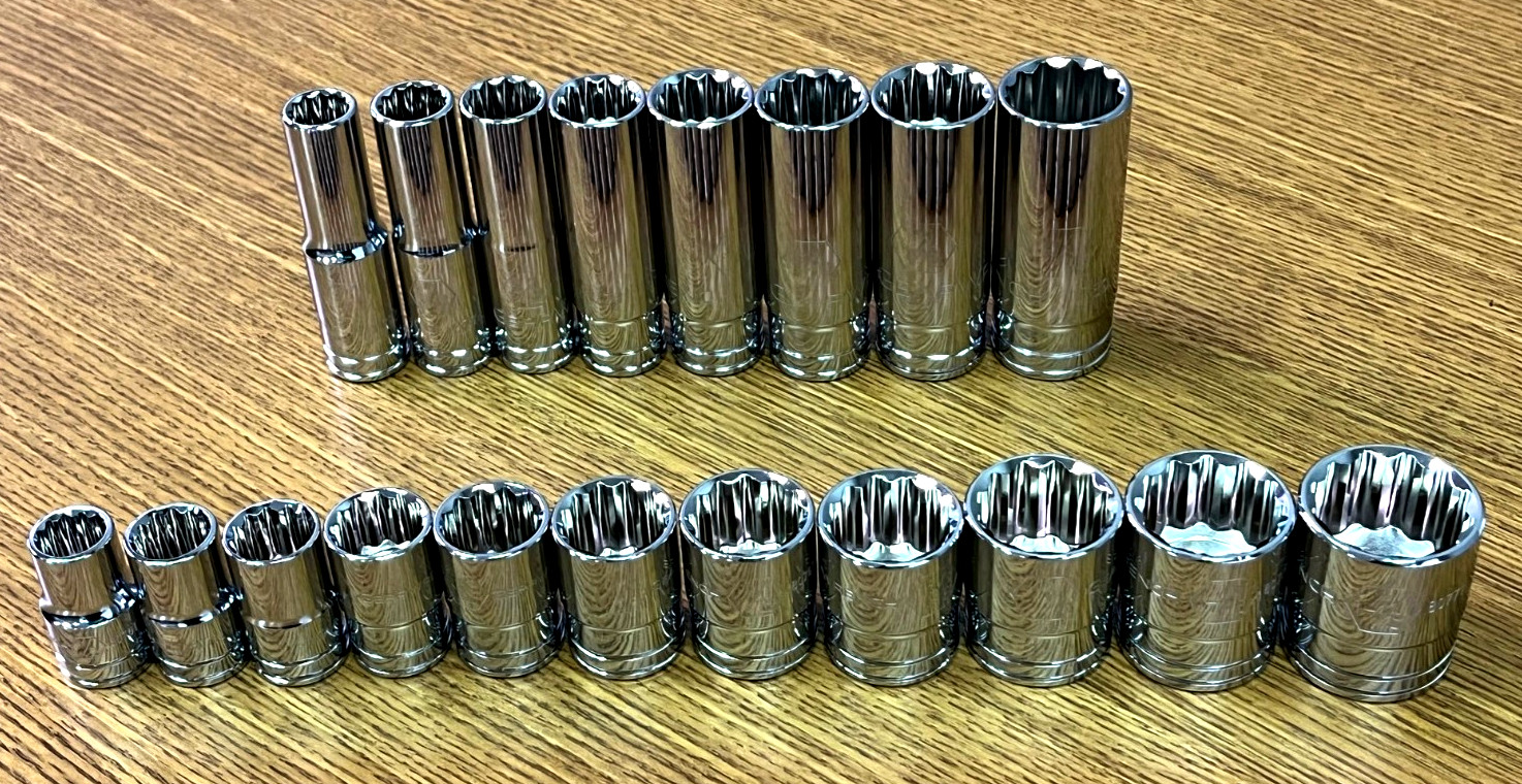 GEARWRENCH 1/2″ Drive 12-Point Standard & Deep SAE Mechanics Tool Set (19 pcs)