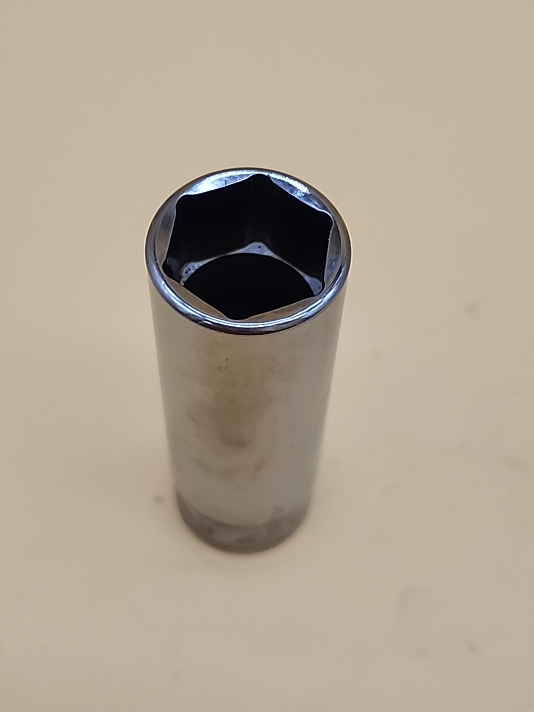 Snap-on Tools Vintage 3/8″ drive 17 mm 6-point Deep Socket SFSM17 USA
