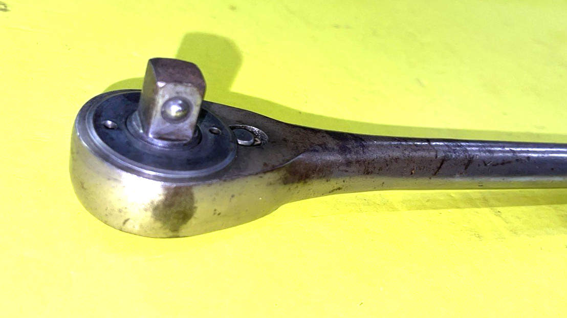 CORNWELL TOOLS VINTAGE 1/2 DRIVE 15 INCHRATCHET SR-70 SHIPPING INCLUDED