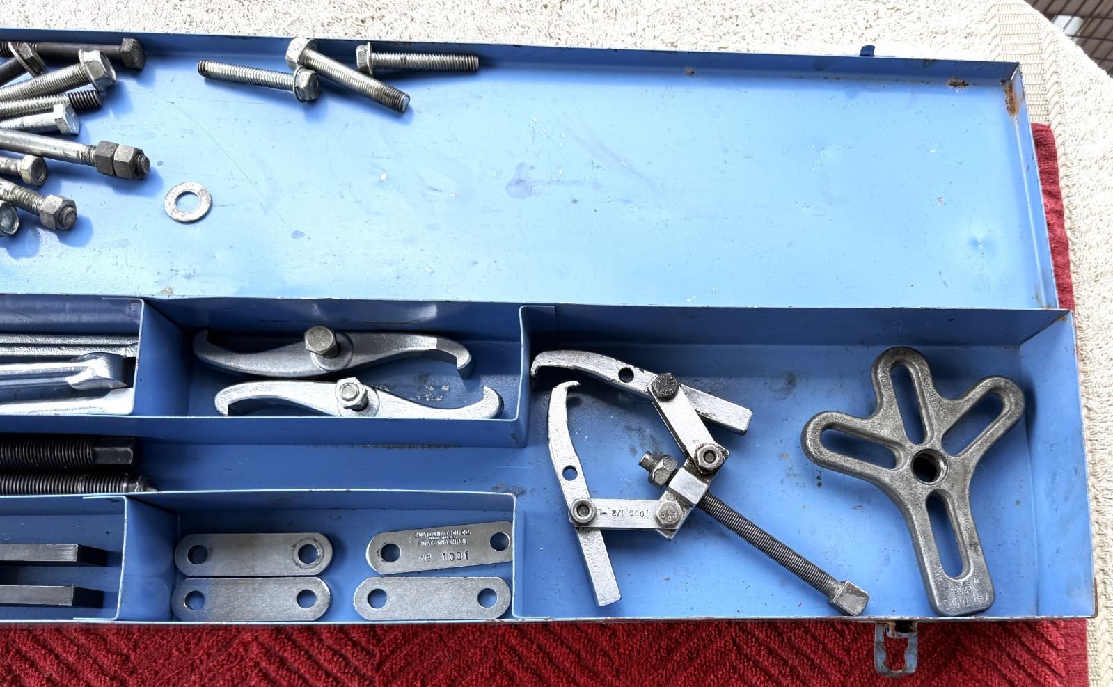VINTAGE OWATONNA TOOL CO. PULLER KIT MECHANICAL, 5180-00-313-9496 – AS PICTURED