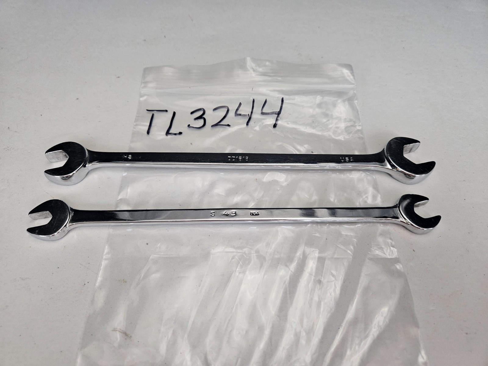 MAC TOOLS #DD1214 5/16″-3/8″ & #DD1618 1/2″-9/16″ OPEN END WRENCHES (TL3244)