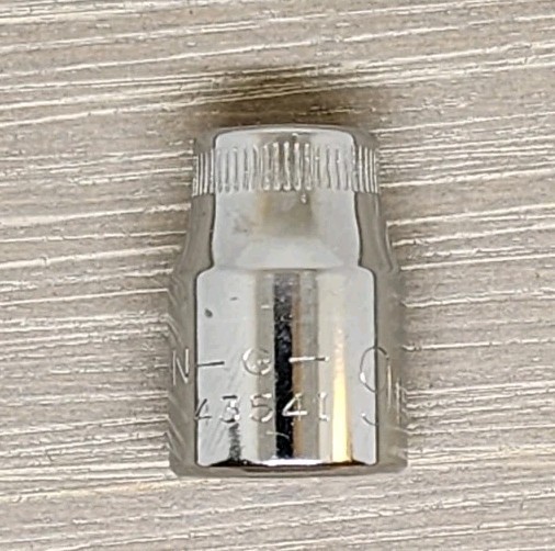 Craftsman USA 9mm Socket 6 Point 3/8″ Drive G 43541 (Top Knurl)