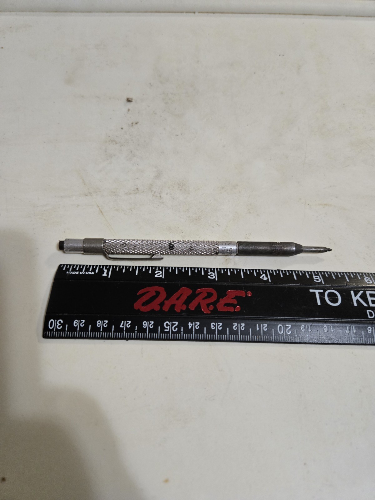 Mac tools S301 Pocket Scriber with MagneticPick-Up.