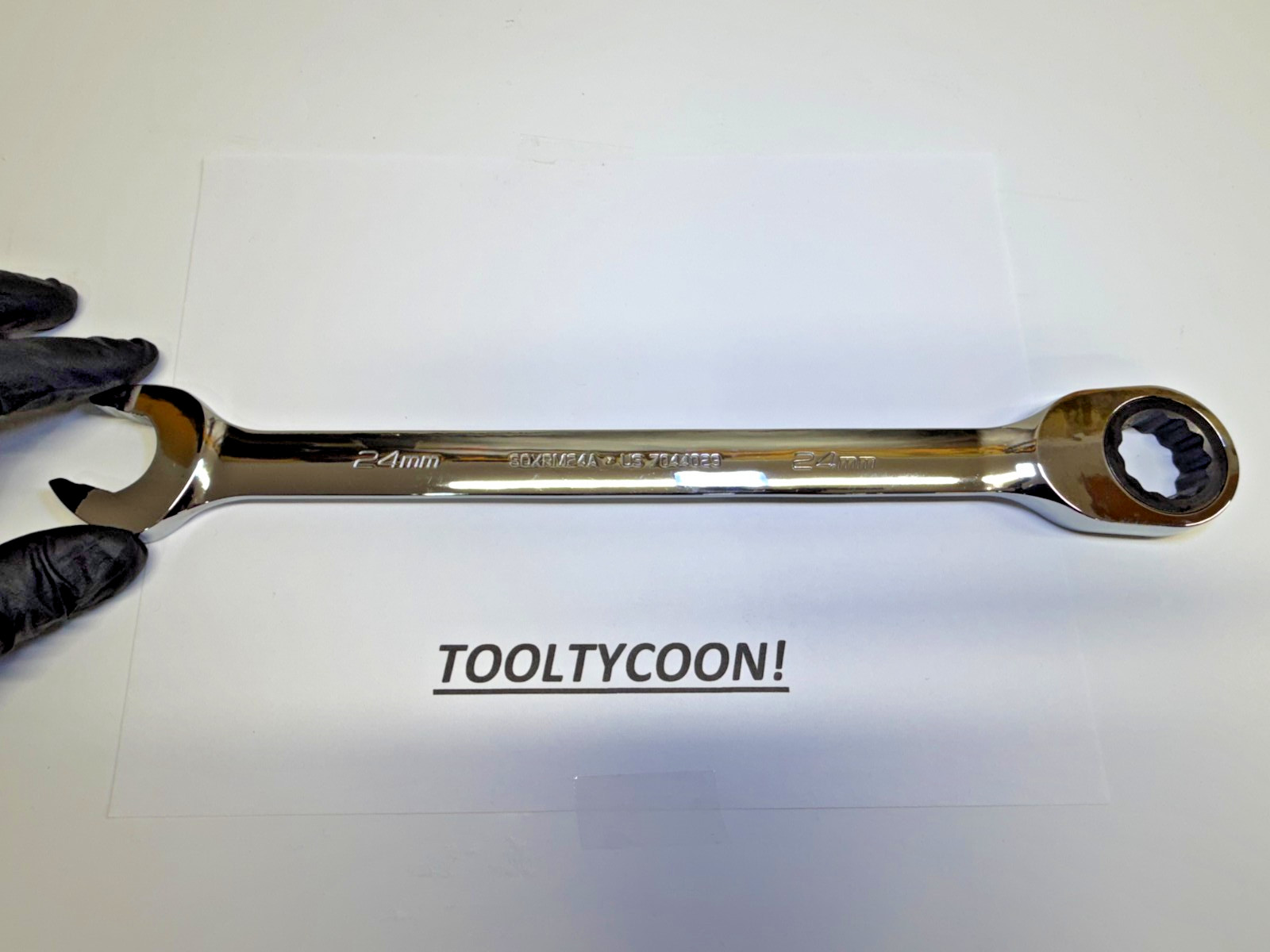 Snap-on Tools NEW 24mm Metric 0° Non-Reversing Ratcheting Combo Wrench SOXRM24A