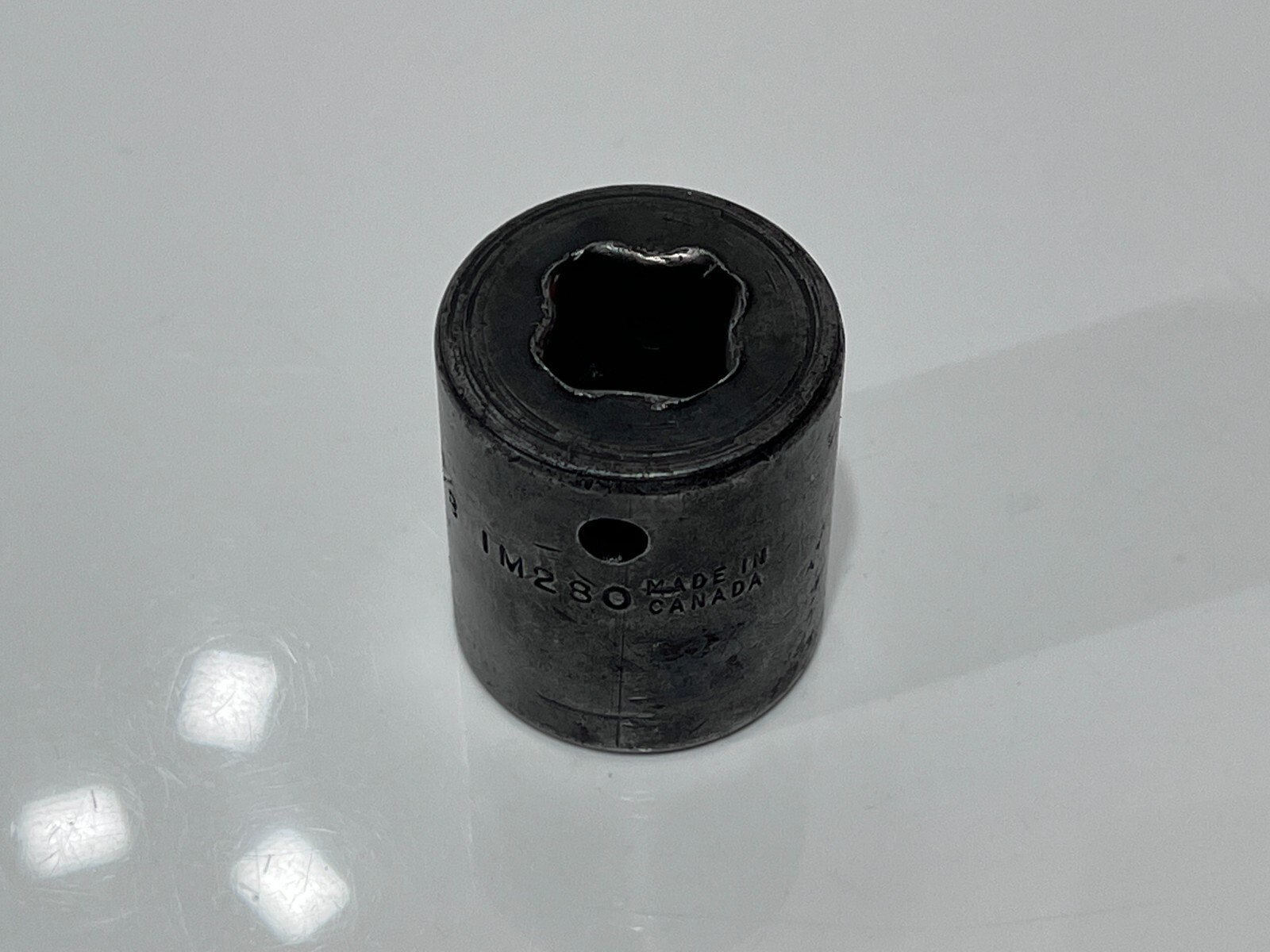 Snap-On Tools CANADA Rare IM280 7/8″ Shallow Impact Socket, 1/2″ Drive, 6 Point