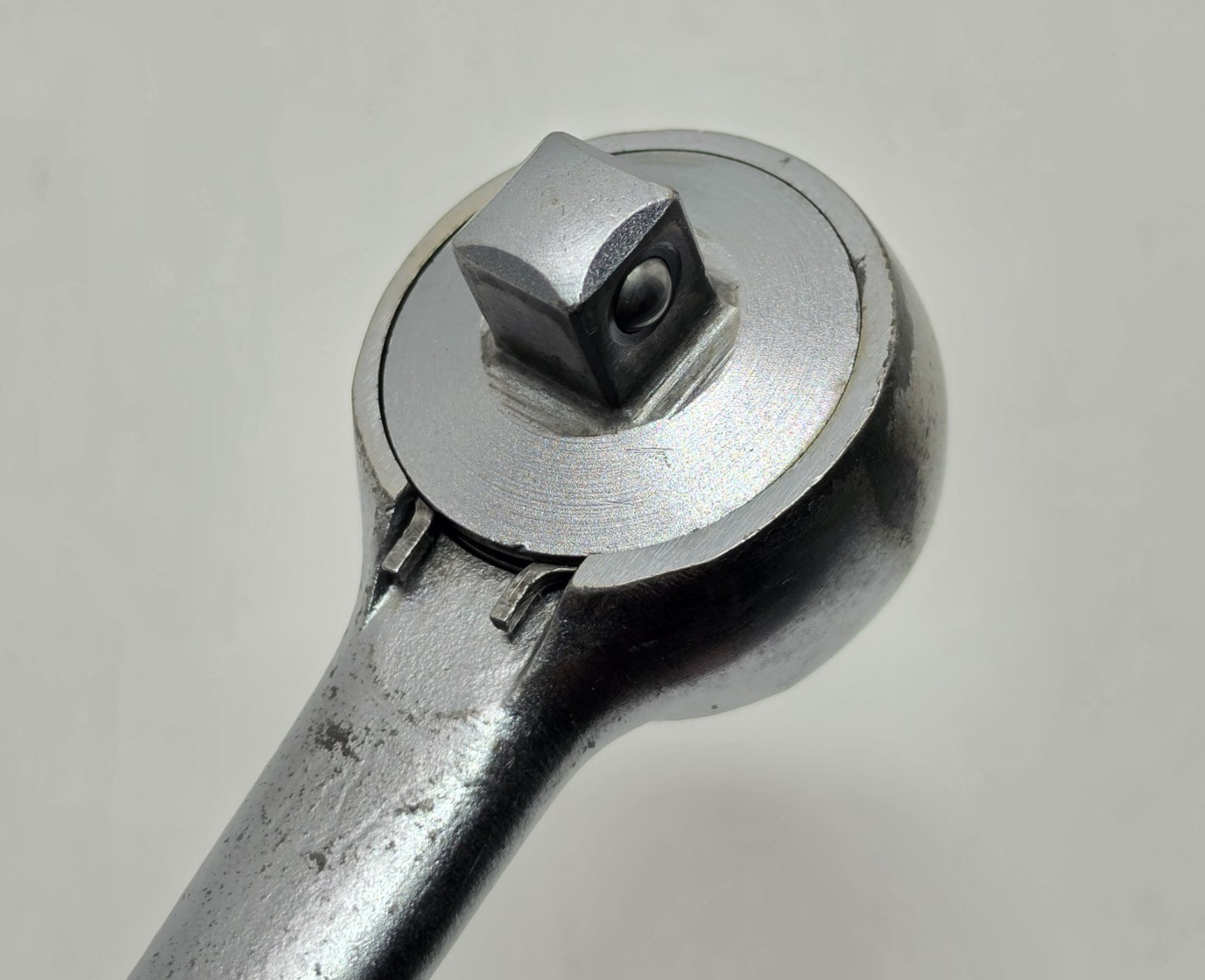 CRESCENT LS70 1/2″ Drive Round Head Ratchet Made in USA